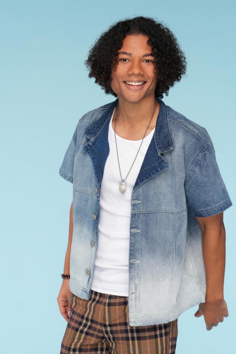 Louis (Éliminé le 11 novembre 2023)